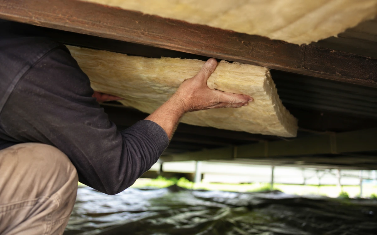Mobile home underbelly insulation contractor